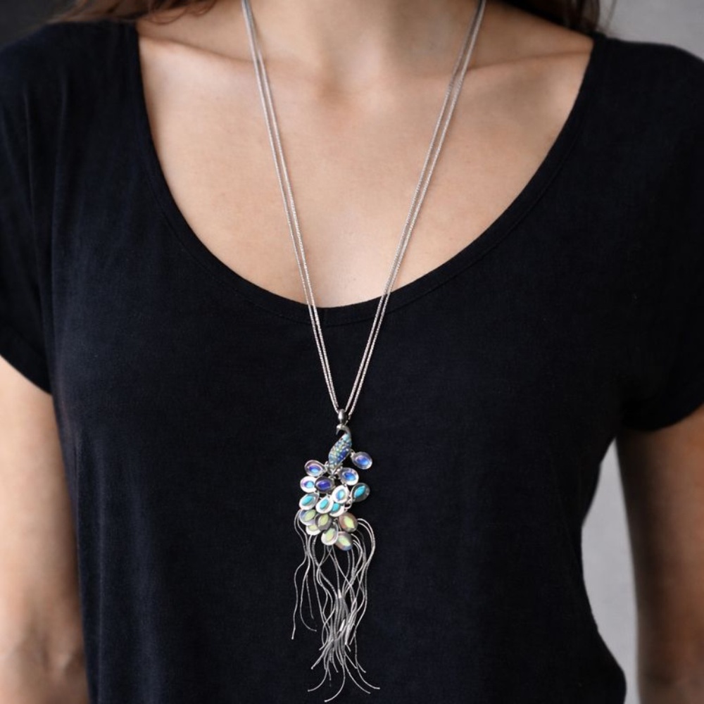 Chico’s Long Silver Tone Peacock Pendant Statement Necklace Boho Fashion Blue